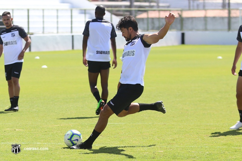 Quarta-feira foi de treino técnico-tático no Vovozão para elenco alvinegro