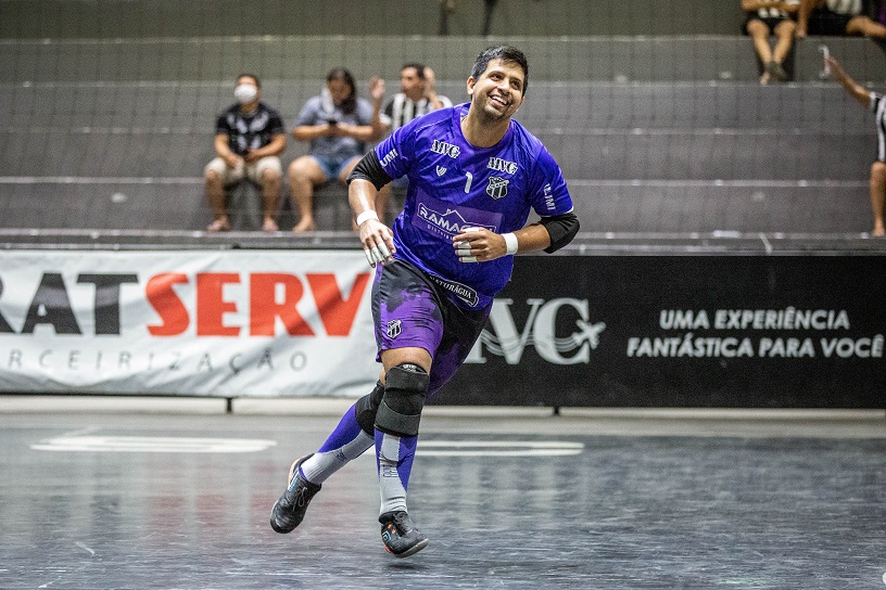 Futsal: Goleiro Bruno Lambão renova com o Ceará por mais uma temporada