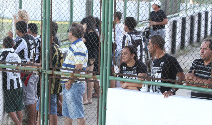 Ceará volta aos treinos nesta tarde. Portões serão abertos à torcida