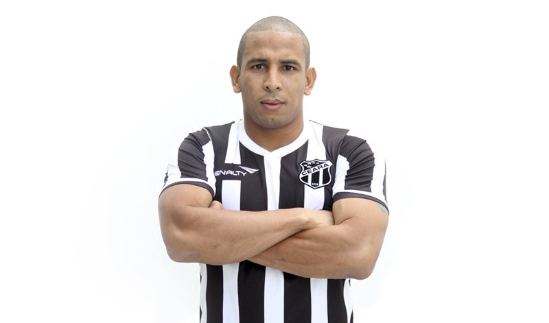 Atacante Rafael Costa é o mais novo reforço do Ceará