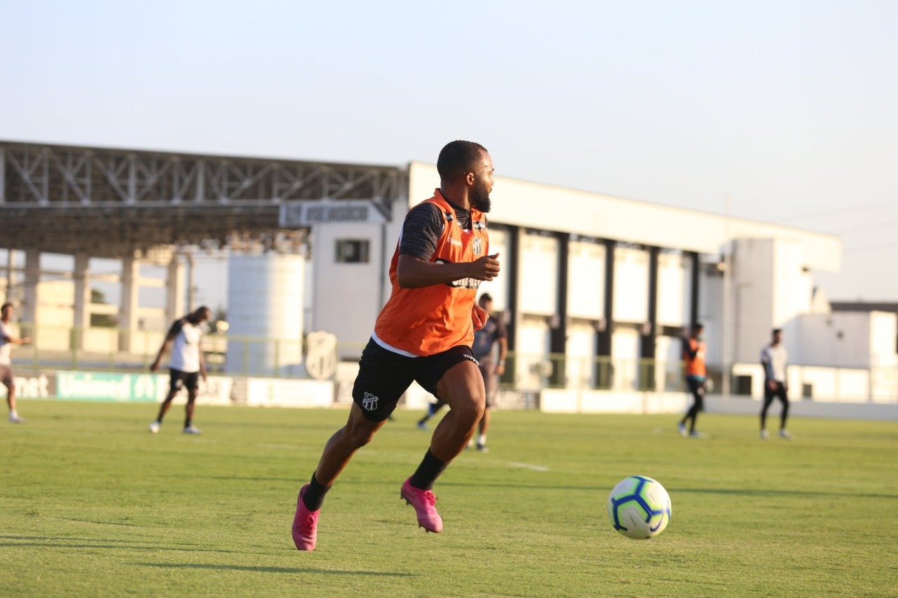 Ceará finaliza preparação para o jogo diante do São Paulo