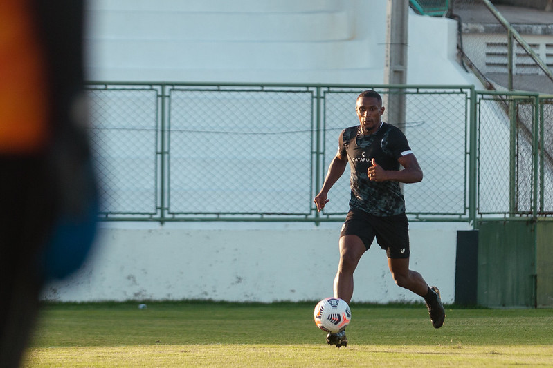 Na véspera da partida, Saulo Mineiro fala sobre Clássico-Rei decisivo da Copa do Brasil