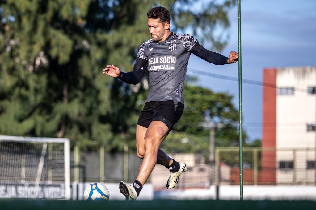 Ceará tem treino tático para enfrentar o CRB/AL