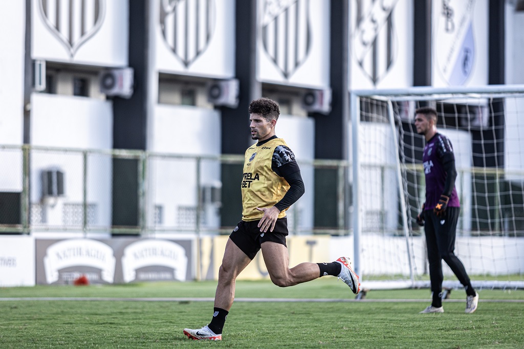 Em Porangabuçu, elenco alvinegro inicia preparação para confronto com o Treze/PB