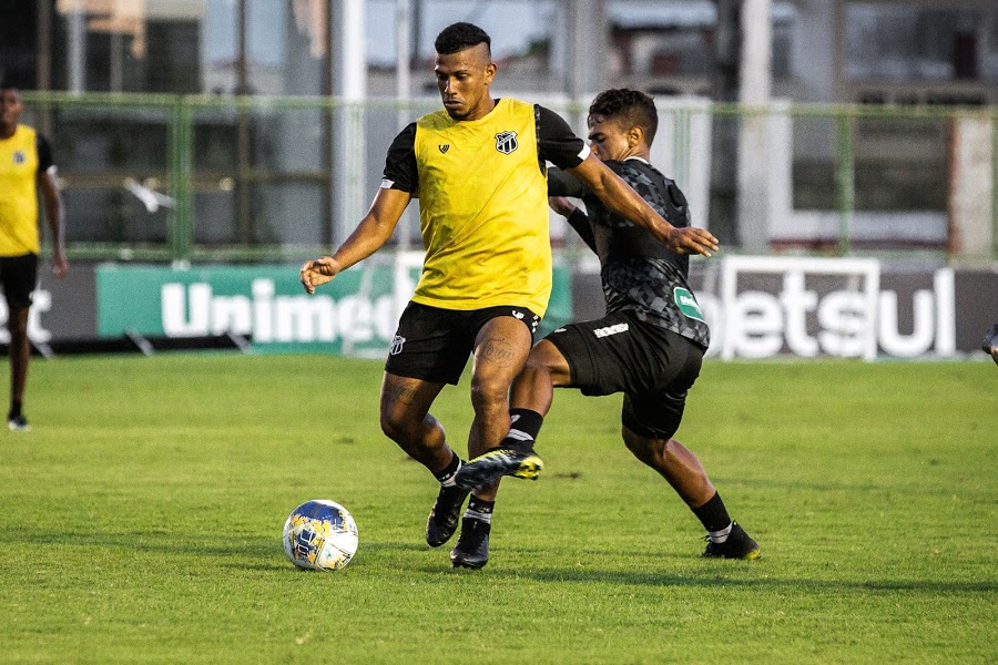Sobral quer Ceará concentradíssimo para jogo contra o Wilstermann: “É uma partida que vale muito”
