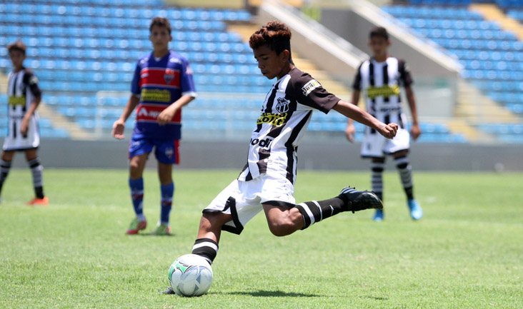 Estadual Sub-13: Vozão vence Clássico-Rei e lidera 2ª Fase