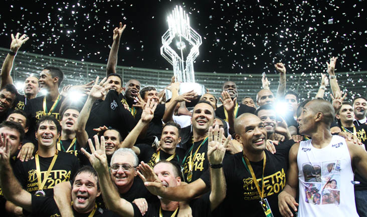 Em partida emocionante e bem movimentada, Vozão conquista o Tetracampeonato