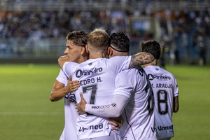 Camp. Cearense: Ceará goleia Horizonte por 4 a 0 e garante vaga na semifinal