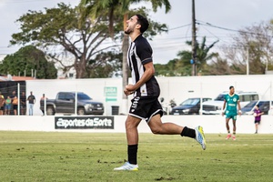 Autor do gol da classificação à 2ª fase da Copa do Brasil, Figueiredo comemora: “Muito feliz por isso”