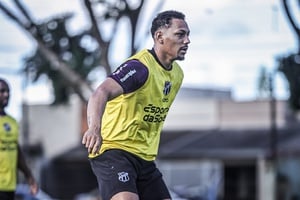 Ceará realiza treino apronto em Londrina e está pronto para duelo deste domingo, pelo Campeonato Brasileiro