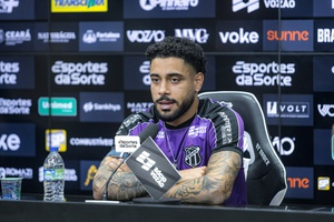 Matheus Bahia projeta "virada de chave" contra o Fluminense e convoca Nação Alvinegra: "Acreditem na gente"