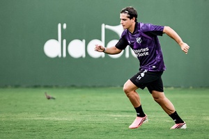 No CT do Goiás, Ceará fecha os trabalhos para o confronto com o Atlético/GO
