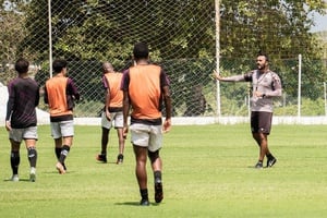 Sub-17: Tiago Alves, técnico do Ceará, projeta confronto com Juazeiro pelo Estadual: “Buscaremos fazer um jogo impositivo”
