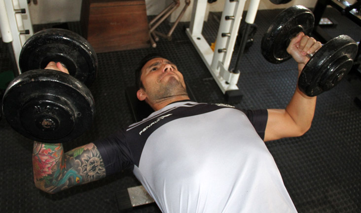Recuperado, Tiago se diz pronto para ajudar na luta pelo acesso