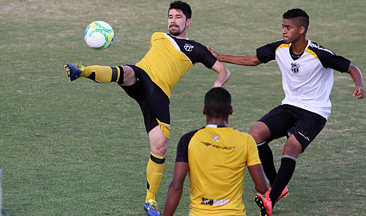 Pensando no Atlético/GO, elenco alvinegro se reapresentou