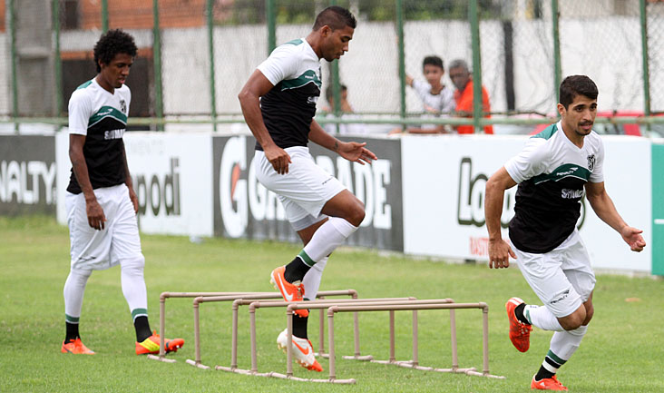 Sábado foi de treinos físicos e técnico para o grupo alvinegro