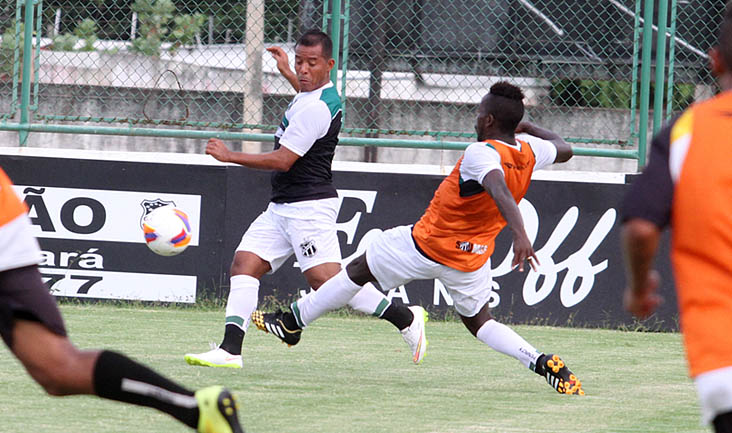 Pensando no Clássico-Rei, alvinegros voltaram aos trabalhos nesta tarde
