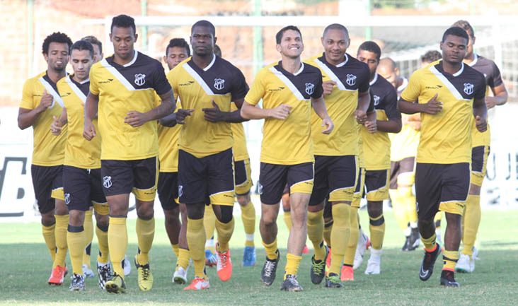 Grupo alvinegro participou de treinos técnicos e táticos