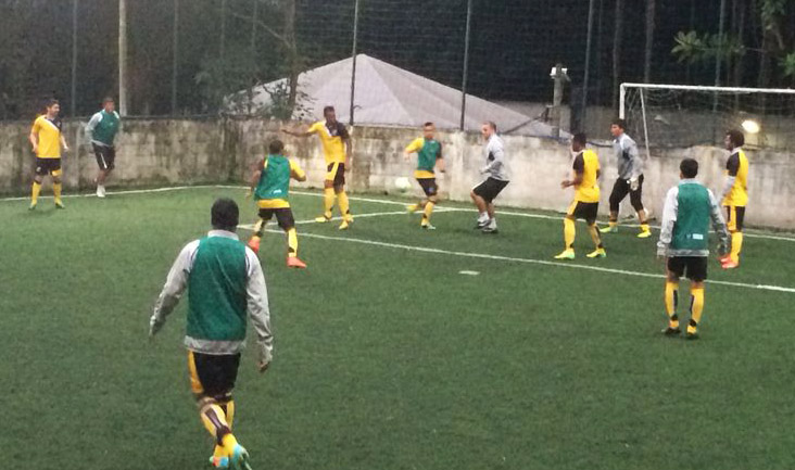 No RJ, grupo encerrou a preparação para jogo de amanhã