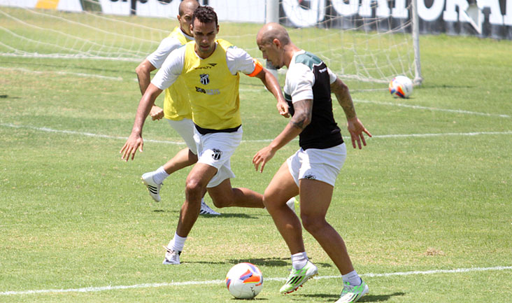 Antes da viagem para Recife/PE, grupo do Ceará encerrou preparação
