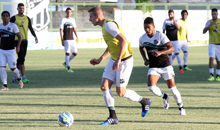 Vovô encerrou preparação para duelo diante do América/MG
