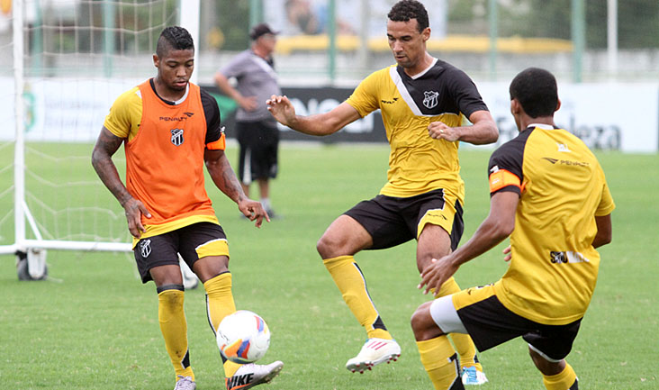 Preparação para o jogo contra o Quixadá começou nesta segunda