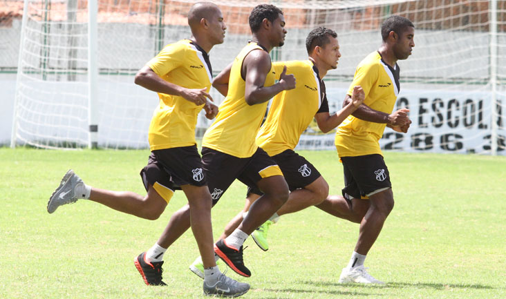 Grupo alvinegro realizou treinos físicos nesta manhã