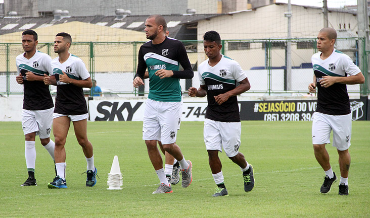 Preparação para encarar o Sampaio Corrêa começou neste domingo