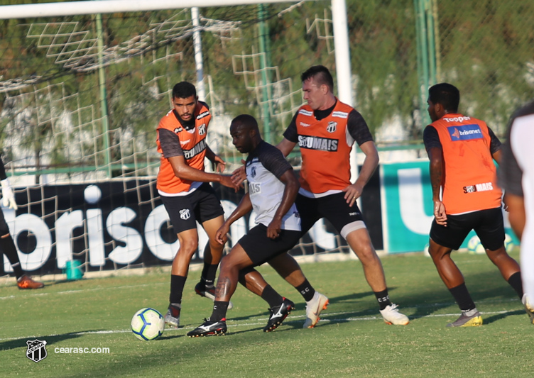 De olho no Vasco, elenco se reapresenta um dia após vitória contra o Bahia 