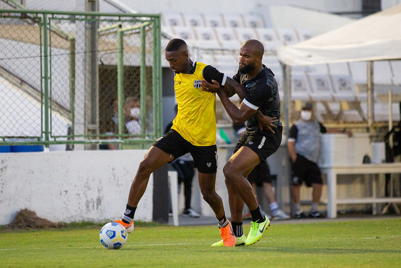 Contra o Bahia, Ceará busca retomar sequência de vitórias no Brasileirão