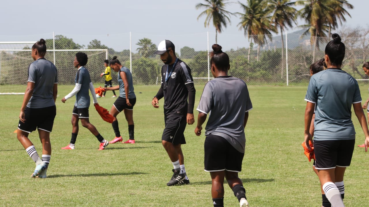 Futebol Feminino: Ceará continua preparação para estreia diante do América/RN