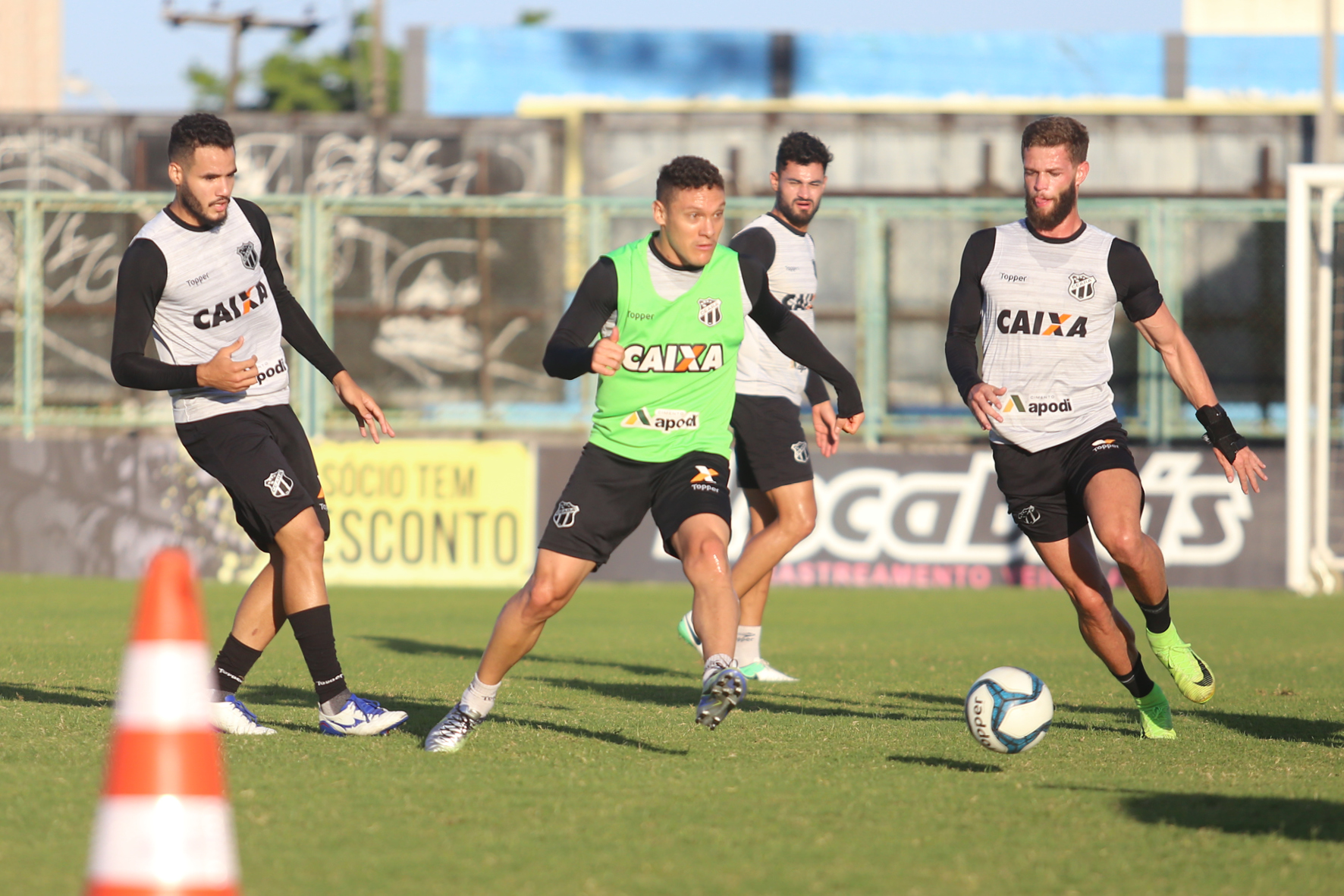 Foco no Bahia: Elenco se reapresenta e realiza de treino técnico em Porangabuçu