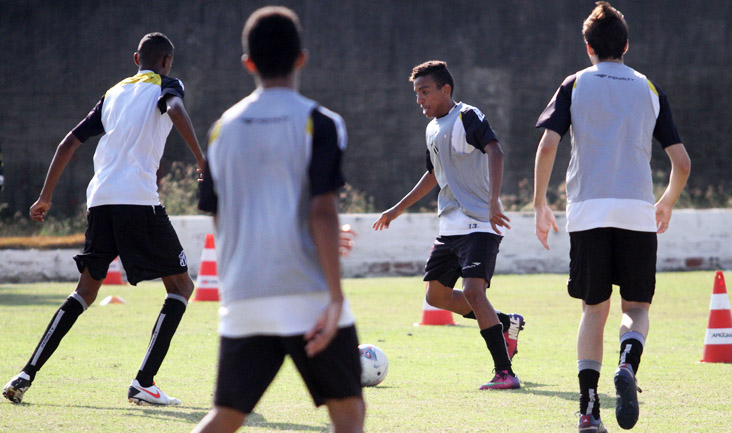Sub-17 do Vozão encara o Aliança pelo Campeonato Cearense