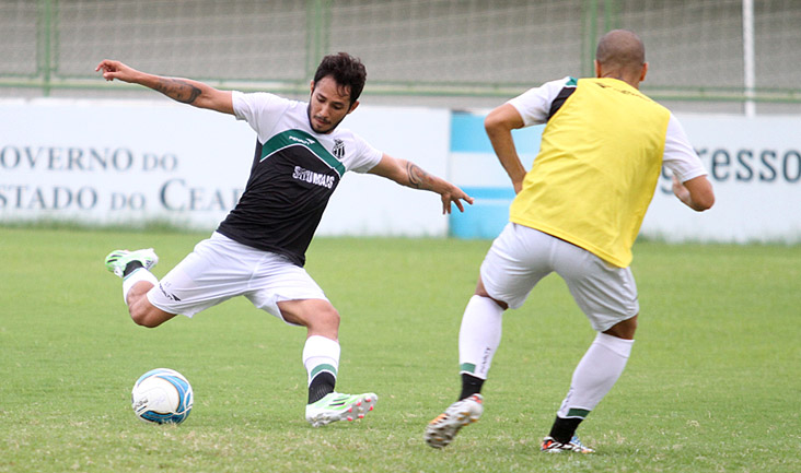 De olho no Salgueiro/PE, Ceará voltou aos trabalhos nesta tarde