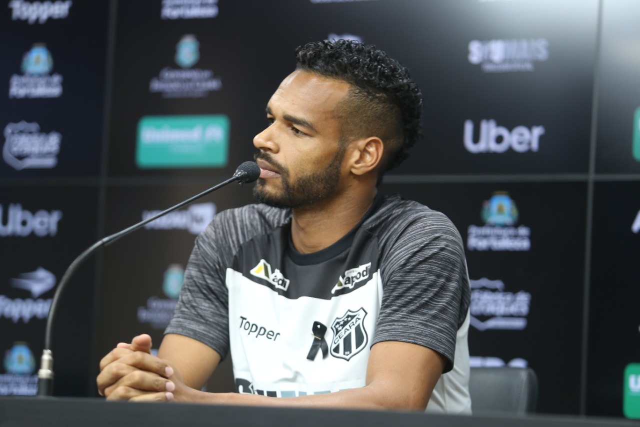 Valdo prevê jogo difícil contra o Altos, mas quer valer mando de campo: “Temos que nos impor”