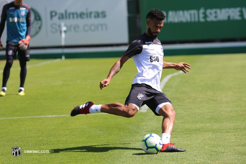 De olho no Flu, Ceará se reapresenta e realiza treino tático no CT de Porangabuçu
