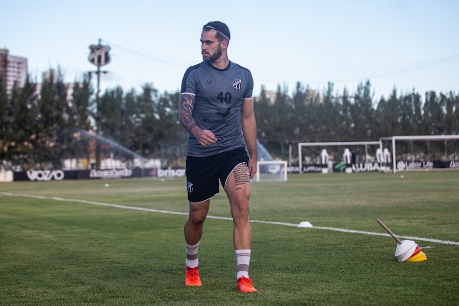 Em reapresentação, Vizeu e William Oliveira já treinam com restante do grupo