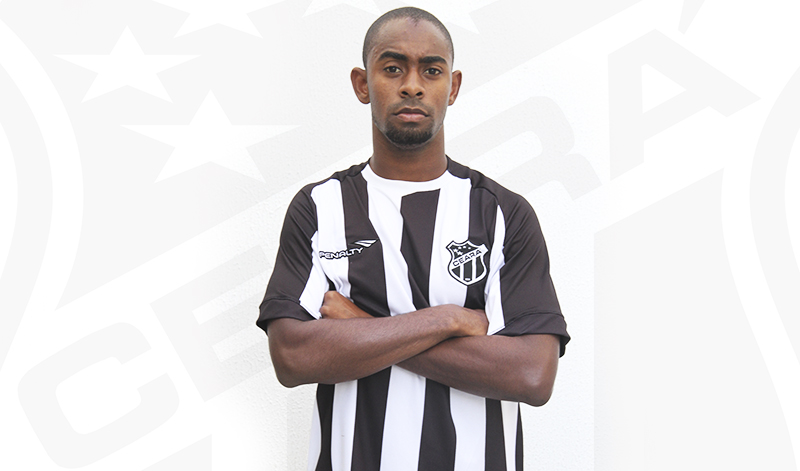 Mais Querido acertou com o zagueiro Wellington Carvalho