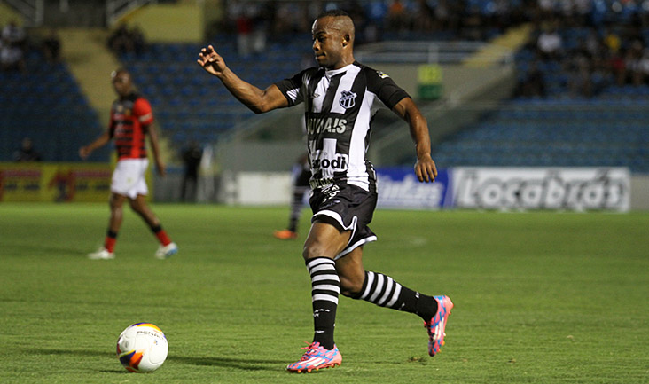 Após estreia, Wescley fala sobre vitória suada: "Veio na raça”